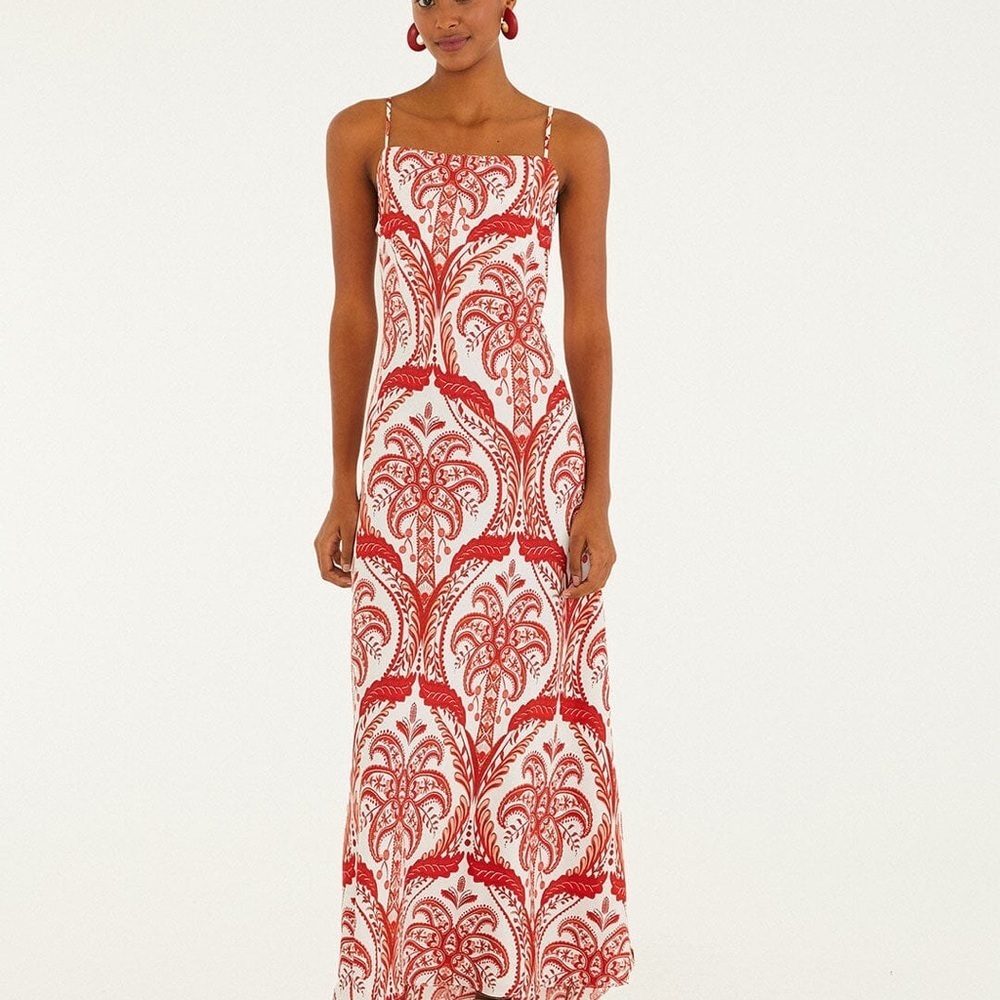 Farm Rio: Off-White Tropical Cameo Slip
Lenzing™ Ecovero™ Maxi Dress DT - Picture 7 of 10